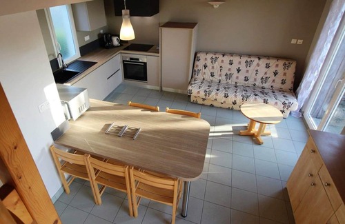 Biville Cottage | Maison à La Hague - 3 chambres, terrasse, proche GR223, accepte animaux, parking, wifi