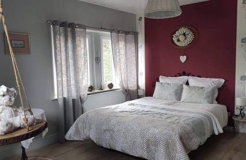 Pierre-Percee Lit Et Petit-Déjeuner | Charming bed and breakfast, with swimming pool, near forest, lake, castle - Aux 2 lacs