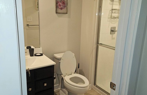 Smyrna Lit Et Petit-Déjeuner | Charming bed & breakfast in Smyrna with AC, WiFi. Enjoy