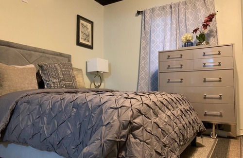 Arvonia Lit Et Petit-Déjeuner | Charming bed & breakfast with 2 bedrooms and AC in lovely Arvonia