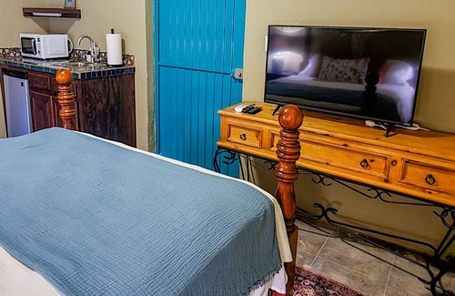 Alamos Appartement | 🌺 Charming bedroom w/ pool in Hacienda La Quinta