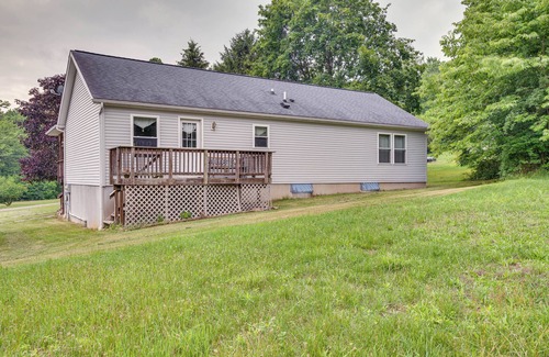 Beach Haven Maison | Charming Berwick Retreat w/Gas Grill & Deck!