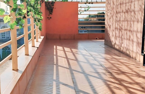 Chicalim Maison | Charming building in delightful Dabolim with WiFi, AC