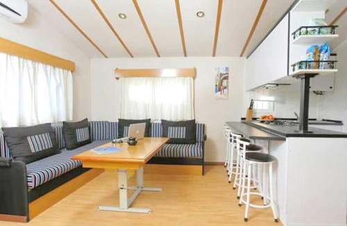 Tarifa Maison | Charming Bungalow in Tarifa with Mountain View