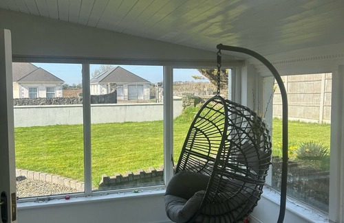 Terryglass Maison | Charming bungalow with WiFi in Terryglass - 3 bedrooms