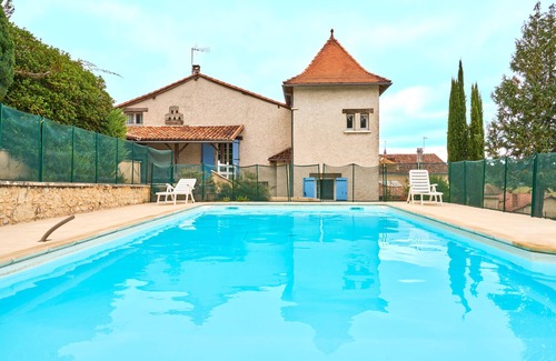 Leguillac-de-l'Auche Maison | Gîte au cœur du Périgord – Piscine, jardin, 4 chambres, proche Brantôme et activités nature
