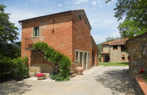 Poggiolo Cottage | Gîte de charme avec piscine, niché au cœur du Val Di Chiana