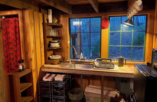 Ghent Cabine | Charming Cabin in the Woods. POOL!