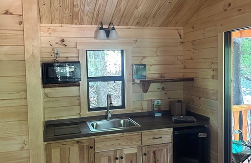 Chocorua Cabine | Charming cabin with AC in the White Mountains Tamworth Nh