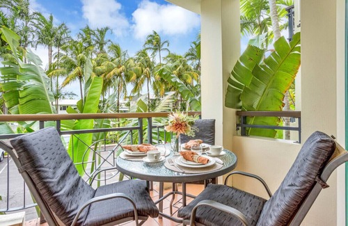 Cairns North Appartement | Charming Cairns Retreat, Perfect Location