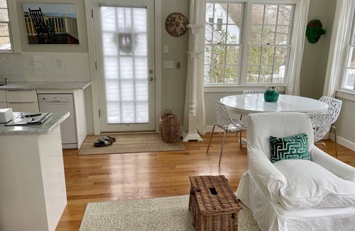 Duxbury Cottage | Cabane de cabane de charme sur les magnifiques terrains