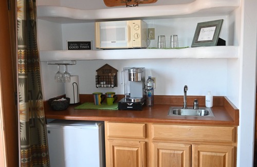 Casa Grande Maison | Charming Casita with private entrance and porch
