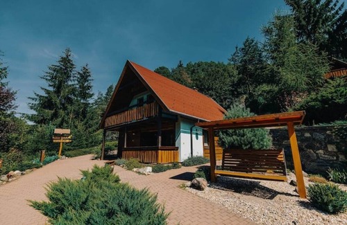 Zvolen Chalet De Ski | Charming chalet for 8 people, 3 BD, 2 BT, kitchen