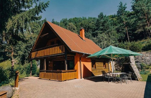 Zvolen Chalet De Ski | Charming chalet for 8 people, 3 BD, 2 BT, kitchen