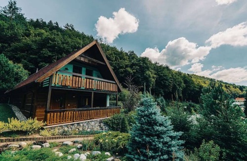Zvolen Chalet De Ski | Charming chalet for 8 people, 3 BD, 2 BT, kitchen