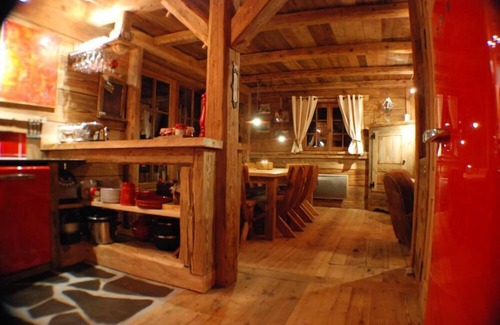 Les Lindarets Chalet De Ski | Chalet de charme Vue plein sudAu coeur des Portes du Soleil