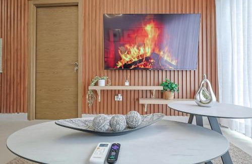 Ciudad Universitaria Appartement | Charming City Center Apt, Pool