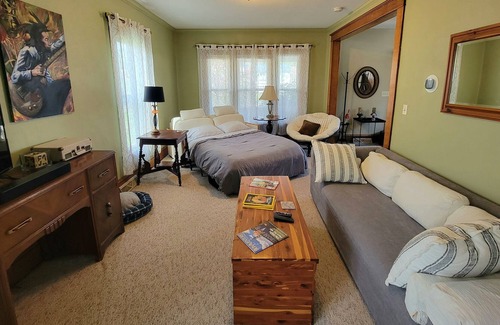 Allegany Maison | Charming Classic Village Home walking distance to St. Bonaventure University