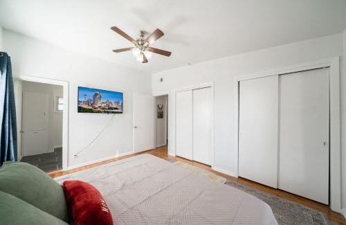 General Krueger Maison | Charming,comfy home near San Antonio's top sights