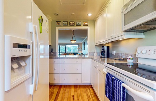 Port Ludlow Hôtel | Charming Condo with Views of Port Ludlow & the Puget Sound