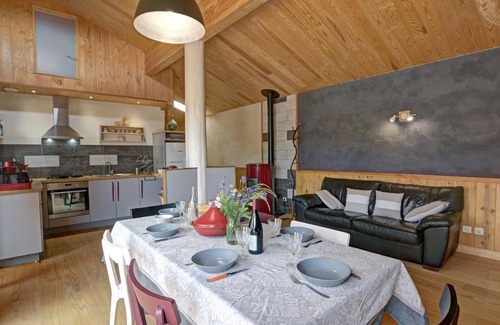 Verrieres-en-Forez Cottage | Gîte de charme avec terrasses et plancha