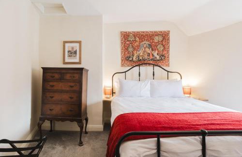 Dursley Appartement | Charming Cotswolds Retreat in the Heart of Dursley