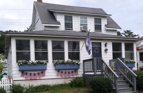 Old Orchard Beach Cottage | ***** Cottage de charme à 5 min à pied de la plage et 8 min. marcher jusqu'au quai !!!