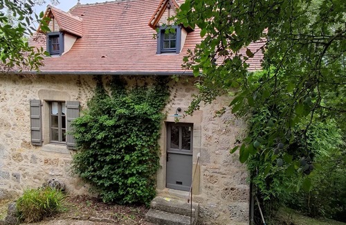 Balaguier-d'Olt Maison | Charming cottage with swimming pool close to tourist attractions and hiking trails