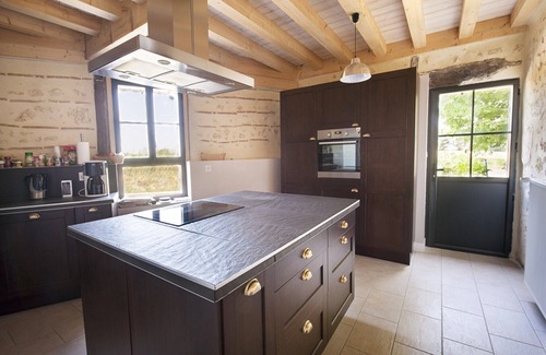 Guerin Maison | Gite de charme - 280m² - piscine chauffée privée - 5 chambres