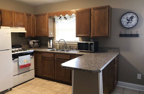Salt Springs Cabine | Charming Cottage by the Lake!
