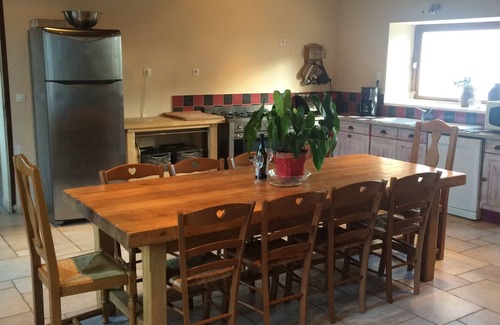 Festigny Maison | Gite de charme, classé 4 ****, spacieux, confortable, pour 20 personnes