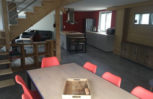 Correncon-en-Vercors Appartement | Gîte de charme en duplex à deux pas des pistes