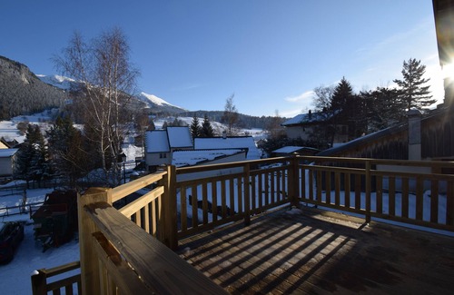 Correncon-en-Vercors Appartement | Gîte de charme en duplex à deux pas des pistes