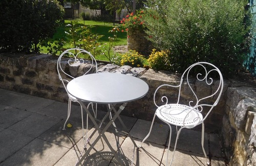 Pont-la-Ville Cottage | Charmant gîte familial avec terrasse, garage et jardin clos à Pont-la-Ville