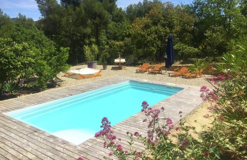 Faucon Maison | Gîte de charme à Faucon avec piscine