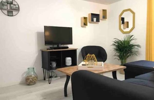 Neufchateau Appartement | Charmant Gîte à Neufchâteau Proche Domrémy-la-Pucelle