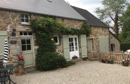 Besneville Maison | Charming Cottage in the Heart of Normandy