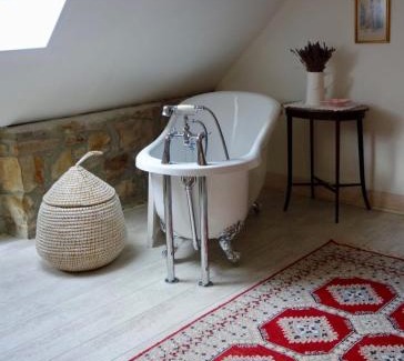 Besneville Maison | Charming Cottage in the Heart of Normandy