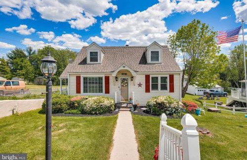 Ellicott City Appartement | Charming Cottage in Central Location*Near BWI*