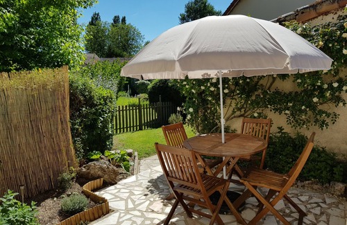 La Puye Maison | Gîte de charme 2-4pers avec jardin proche Futuroscope, Chauvigny, La Roche Posay