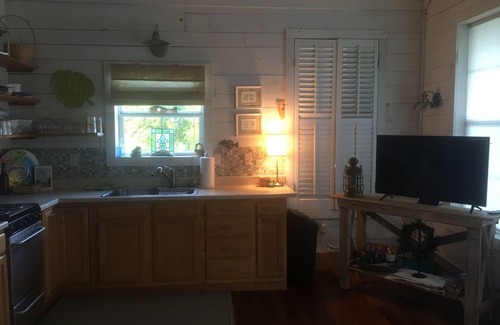 Slidell Maison | Charming Cottage on Scenic Bayou Bonfouca