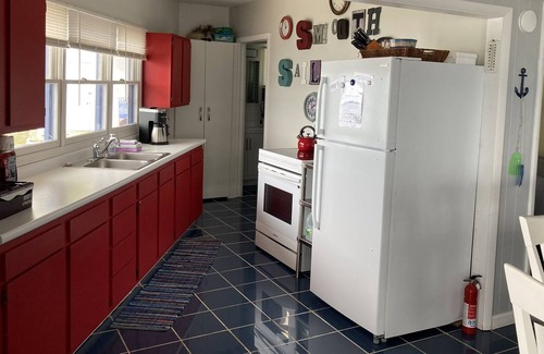 Burdett Cottage | Cottage de charme sur le lac Seneca, privée, paisible