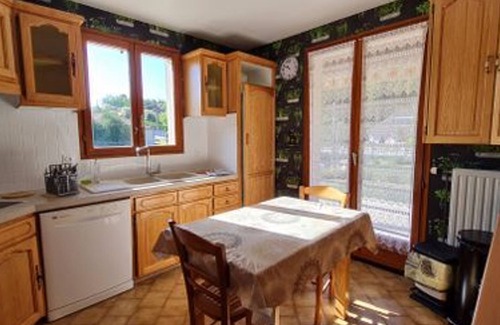Bar-le-Duc Cottage | Chalet rénové avec jardin, terrasse, équipement fitness et proche centre-ville