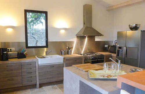 Aspiran Cottage | Gite de charme avec piscine chauffée dans domaine viticole