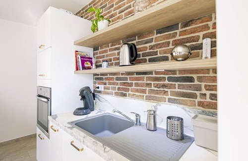 Saulcet Cottage | Gîte de charme avec spa, terrasse et grand jardin, au cœur des vignobles entre Moulins et Vichy