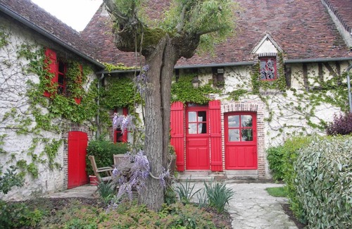 Longny les Villages Cottage | Charmant Gîte de Chasse avec Grand Jardin, WIFI, Cheminée, et Confort Moderne - Animaux Acceptés