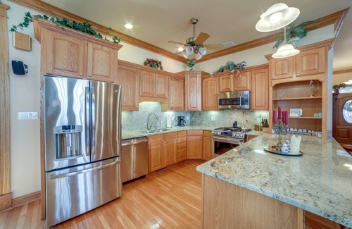Leroy Maison | Charming Crete Home w/Hot Tub, Deck & Fire Pit