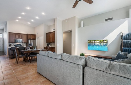 Chandler Maison | Charming Desert Oasis w/ *HEATED* Pool! - Chandler