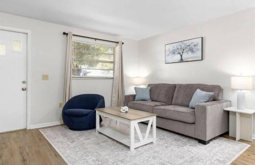 Zephyrhills Maison | Charming Duplex in Zephyrhills! #2