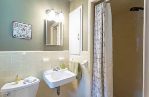 White Rock Hills Maison | Charming East Dallas Home